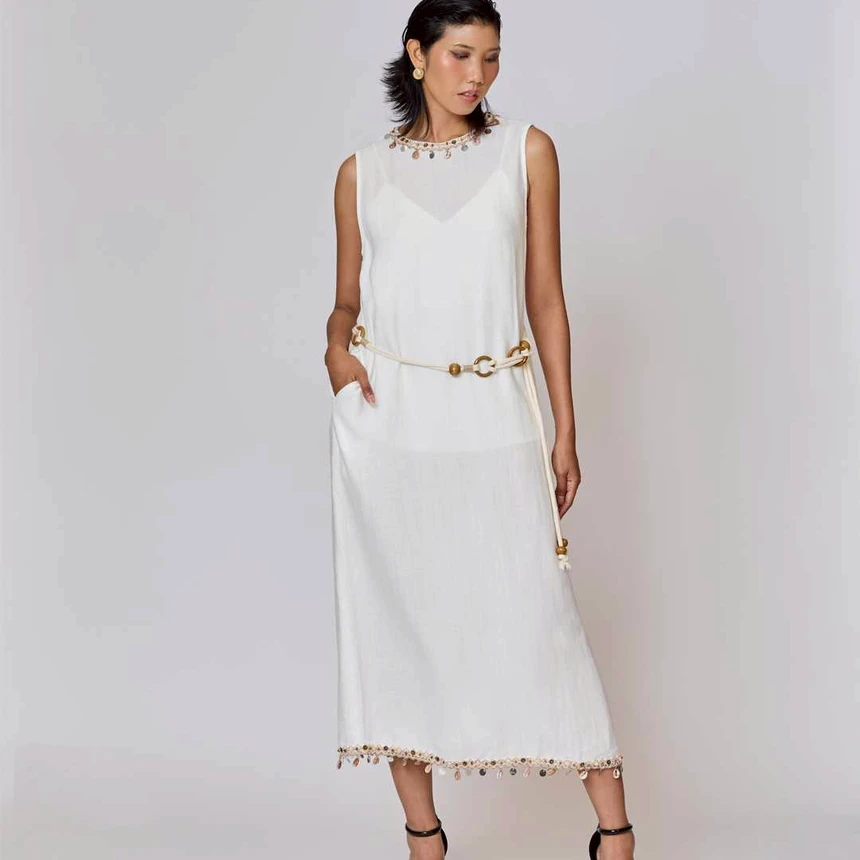 Ivory Halo Dress - เดรสยาวสีขาว ผ้าลินิน